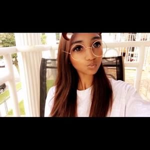 Meet your Posher, Tiffani